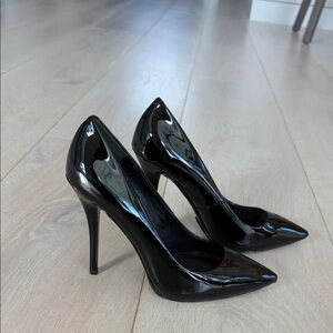 New Brian Atwood  Patent Leather Black Pumps!
Size 6 .. 4 “ heel..Never Worn !